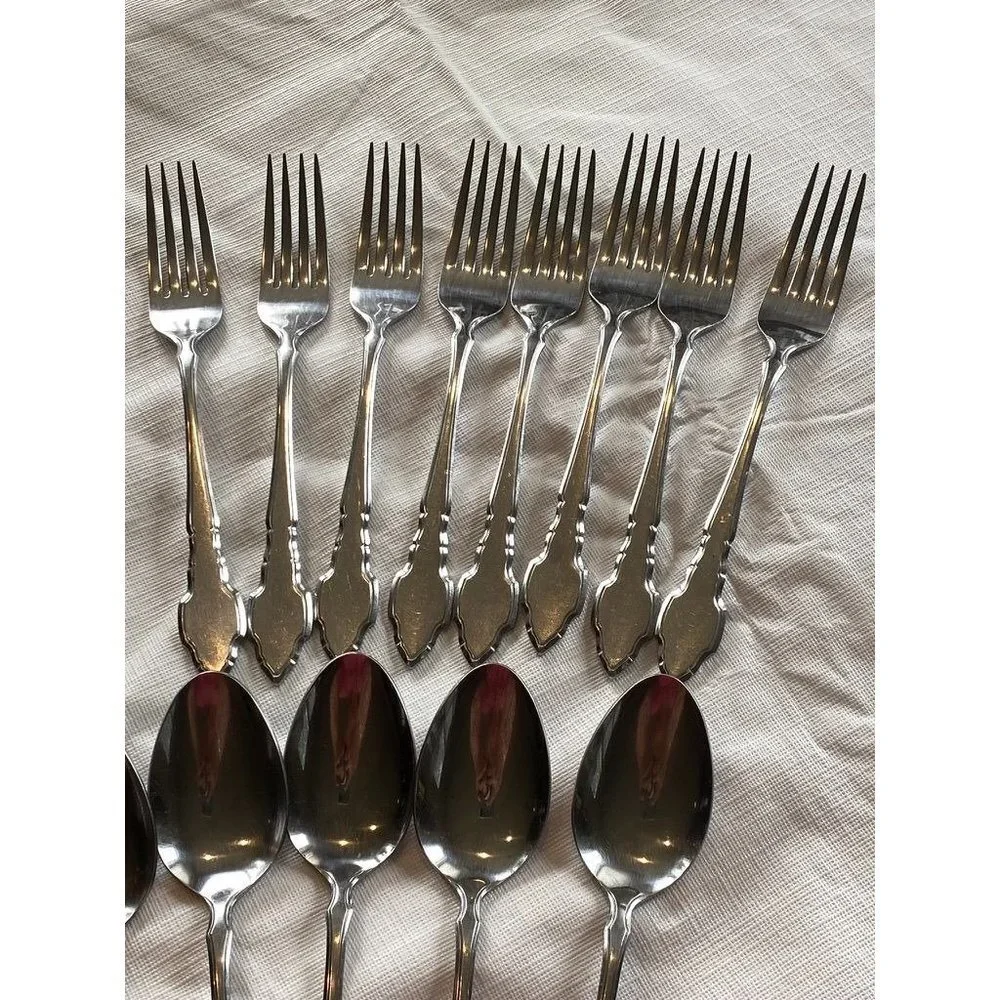 Silhouette Pattern 1959 International Silver Co. Silverplate Service for 8